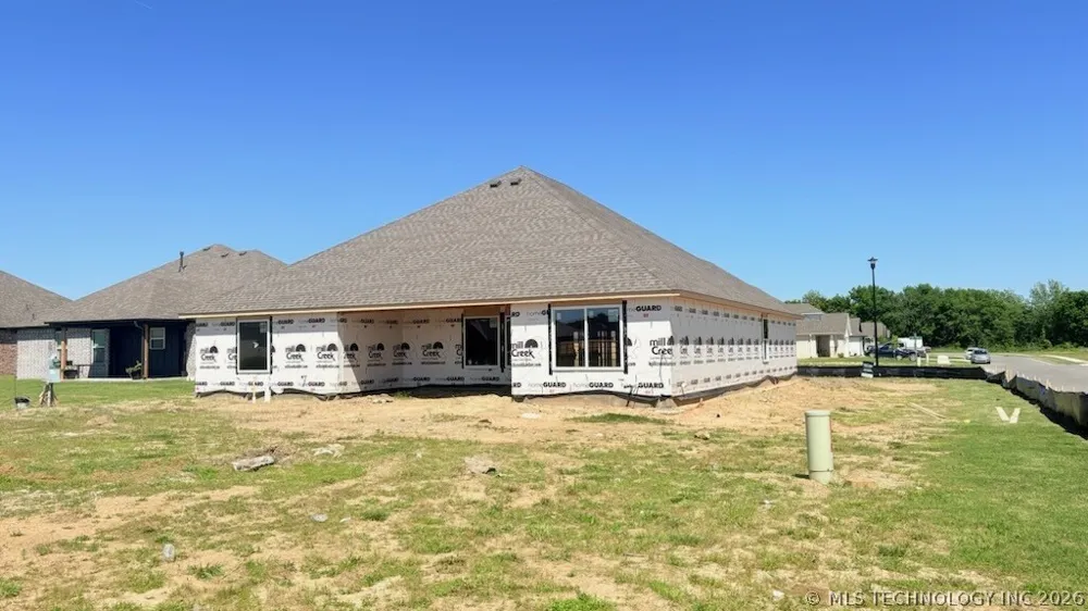 10888 S 279th EastAvenue Coweta, OK 74008