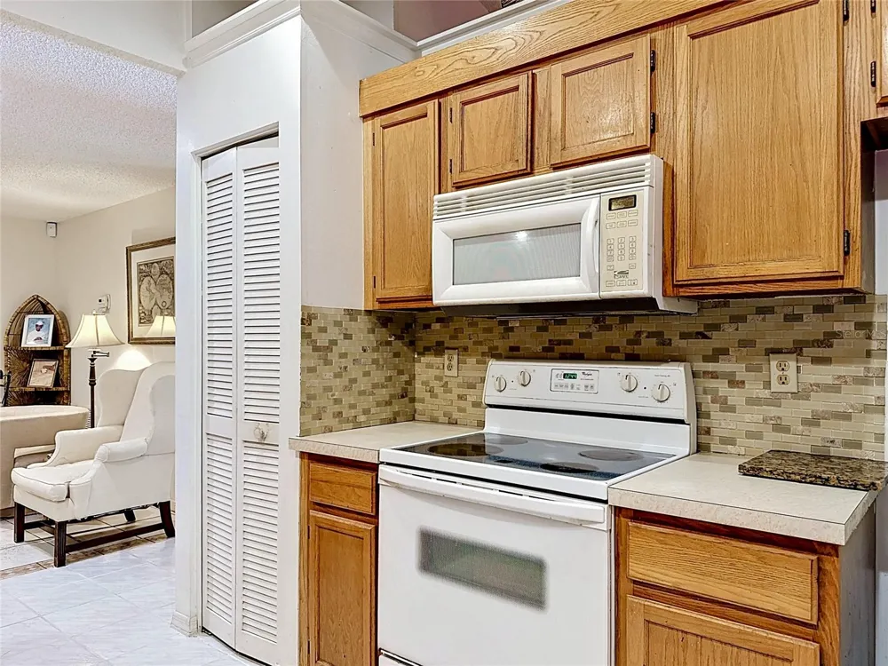 12821 86TH ROAD West Palm Beach, FL 33412