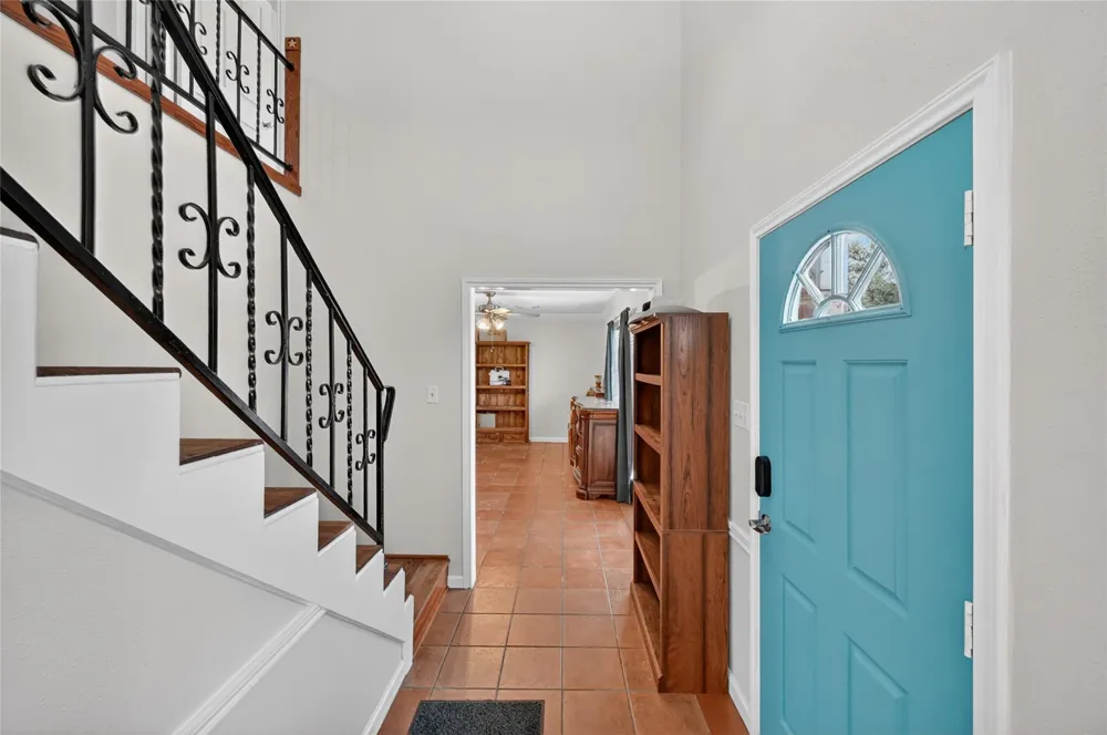 6072 County Road 122 Hallettsville, TX 77964
