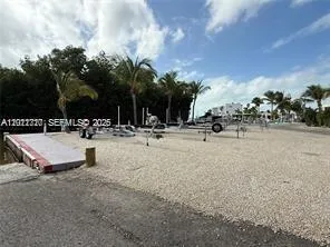 325 Calusa St Key Largo, FL 33037
