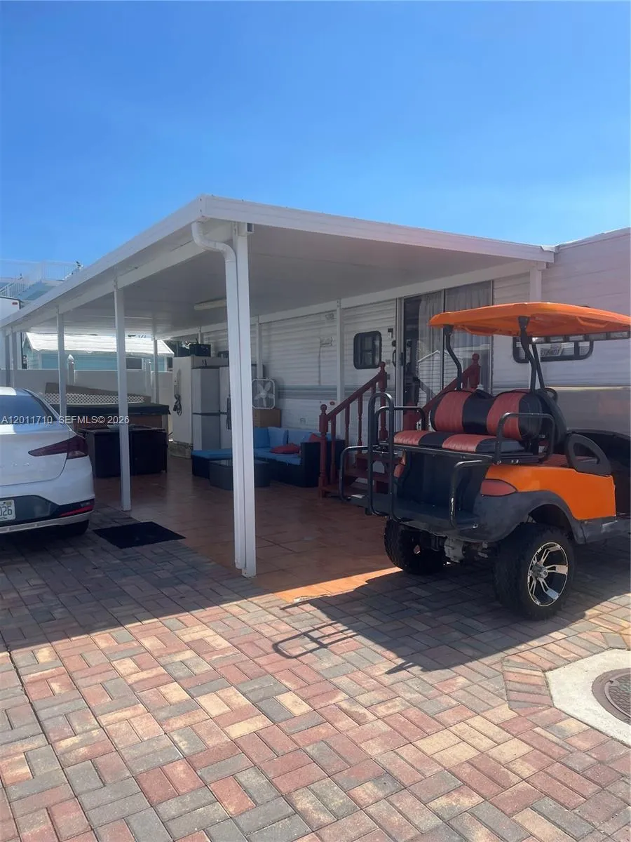 325 Calusa St Key Largo, FL 33037
