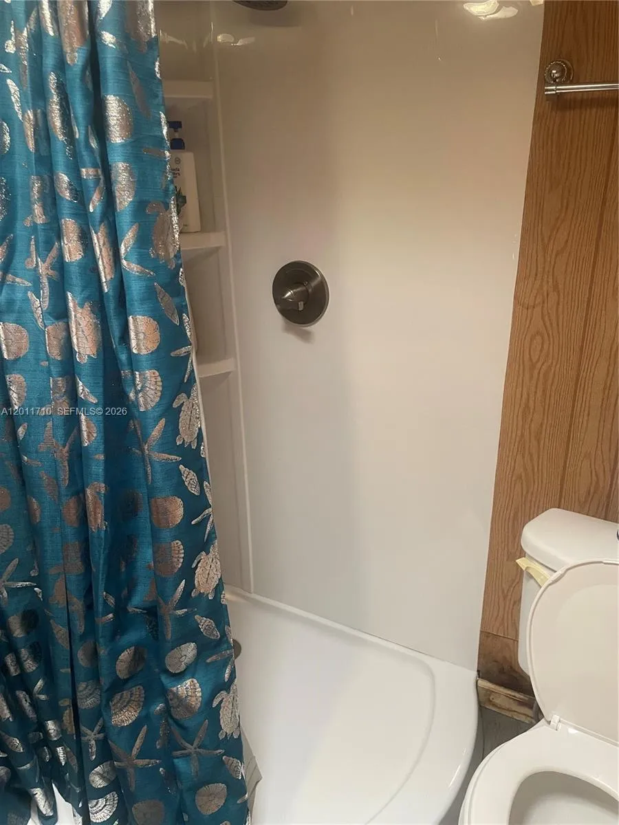 325 Calusa St Key Largo, FL 33037