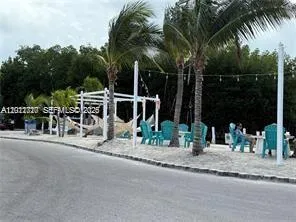 325 Calusa St Key Largo, FL 33037
