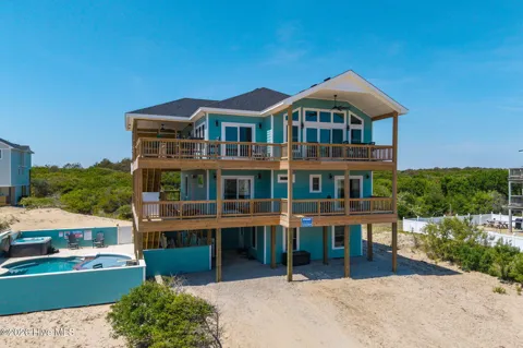 2230 Sandfiddler Road