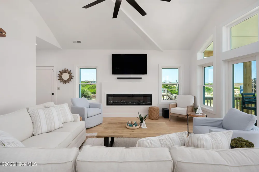 2230 Sandfiddler Road Corolla, NC 27927