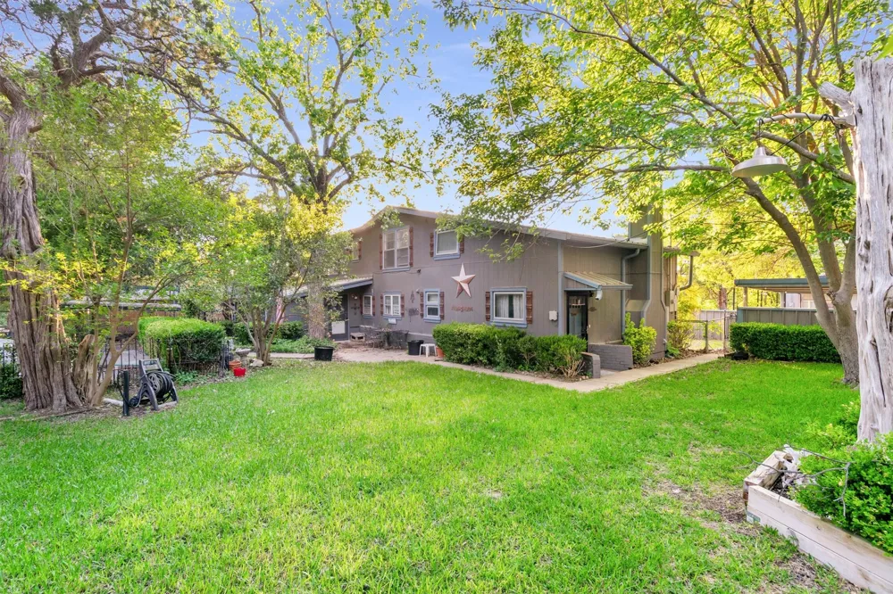 112 Two Feather Whitney, TX 76692