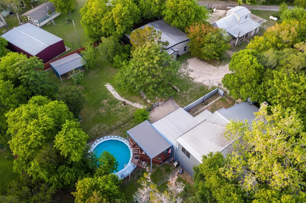 112 Two Feather Whitney, TX 76692