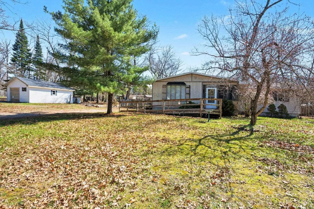 1592 Oakwood Drive Sage Township, MI 48624