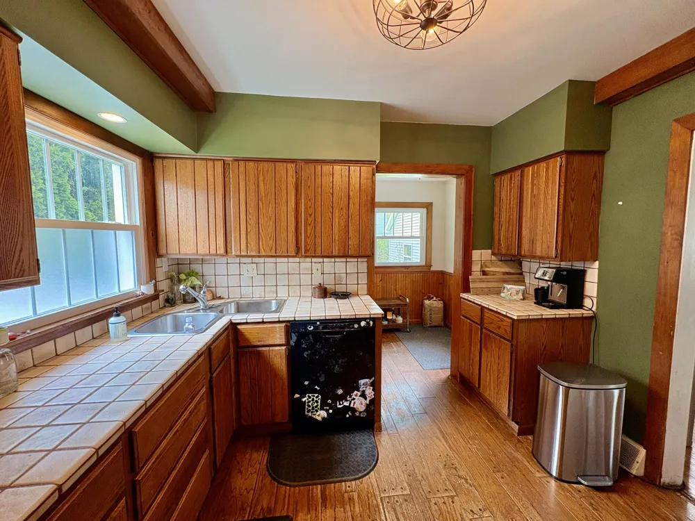 754 Oakridge Drive Jackson City, MI 49203