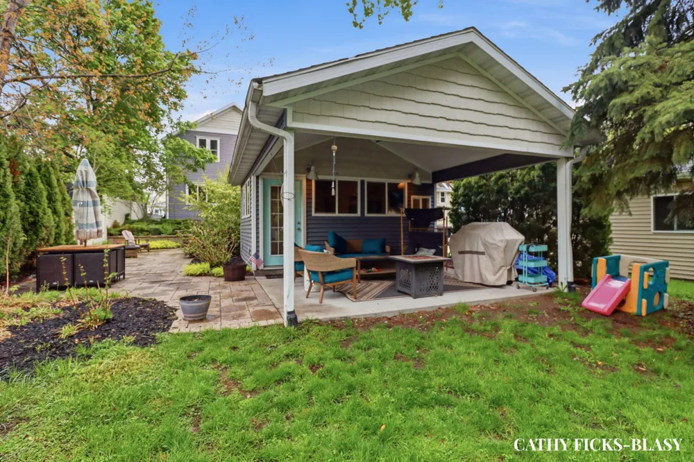 1012 Pearl Street St Joseph City, MI 49085