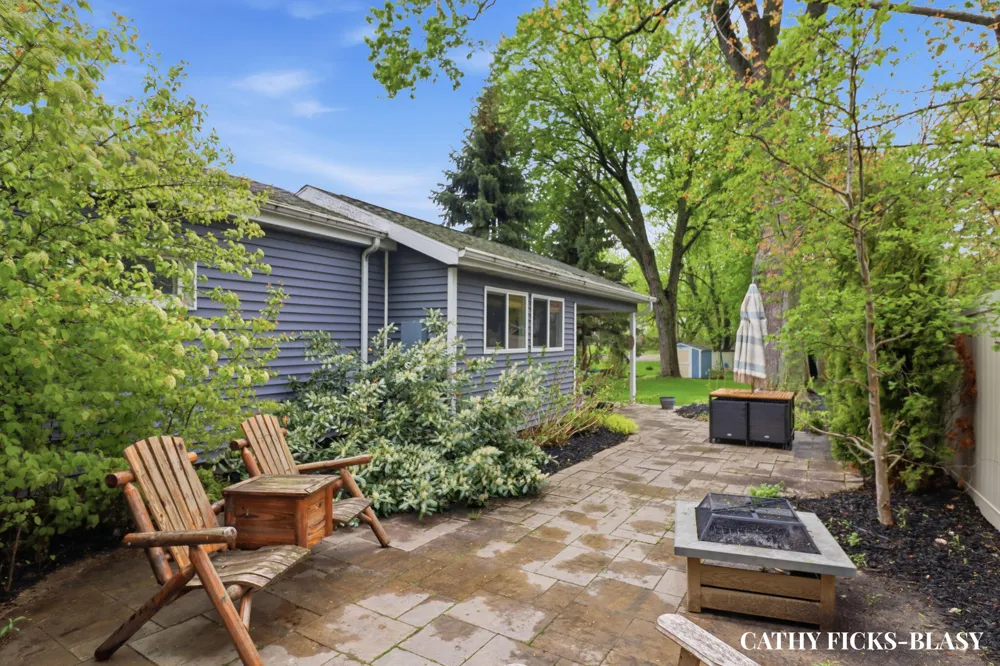1012 Pearl Street St Joseph City, MI 49085
