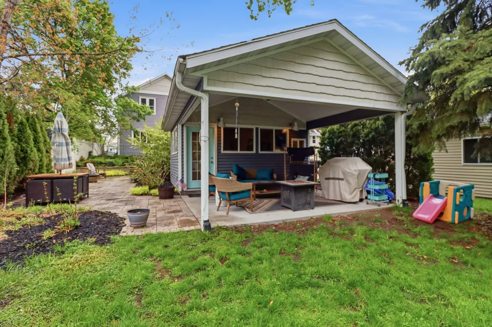 1012 Pearl Street St Joseph City, MI 49085