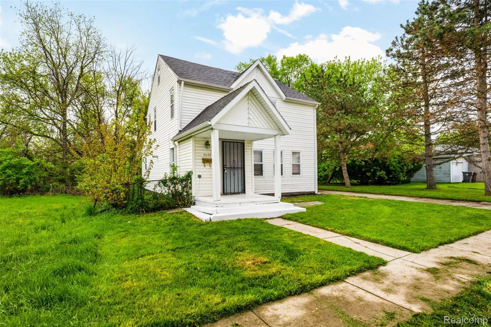 3605 Ash Street Inkster City, MI 48141
