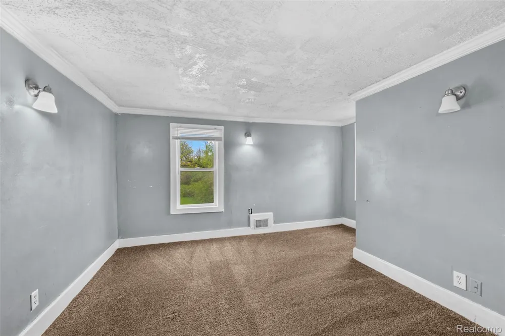 3605 Ash Street Inkster City, MI 48141
