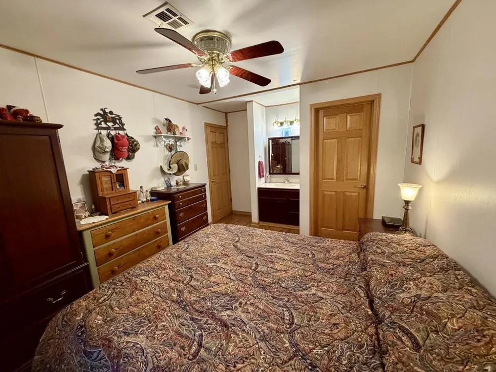27646 White Cedar Drive St James Township, MI 49782