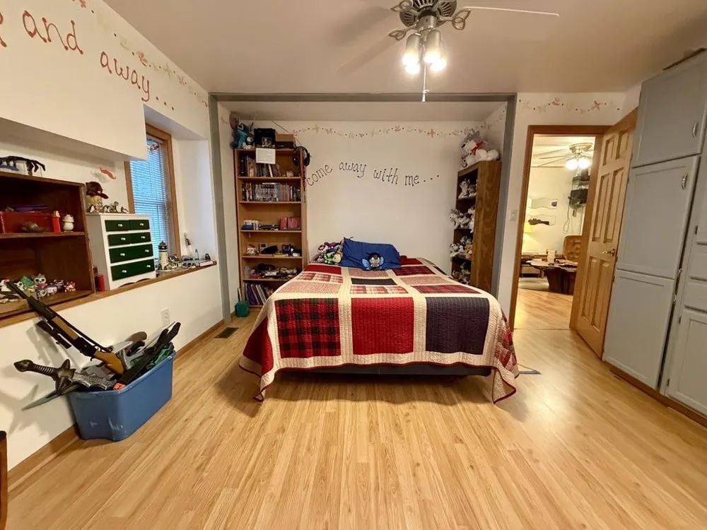 27646 White Cedar Drive St James Township, MI 49782