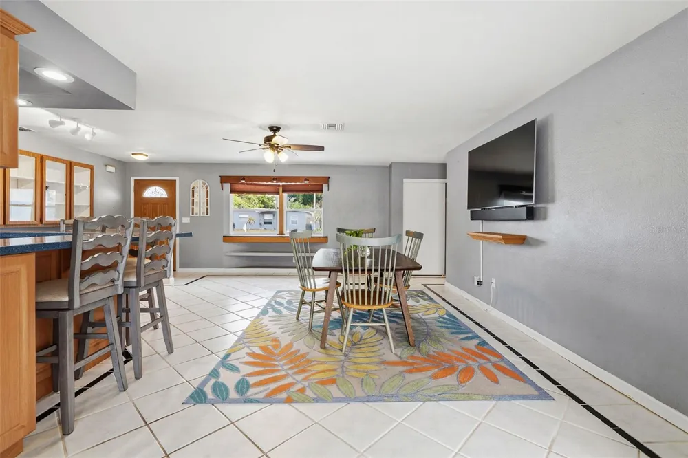 4333 71ST AVENUE Pinellas Park, FL 33781