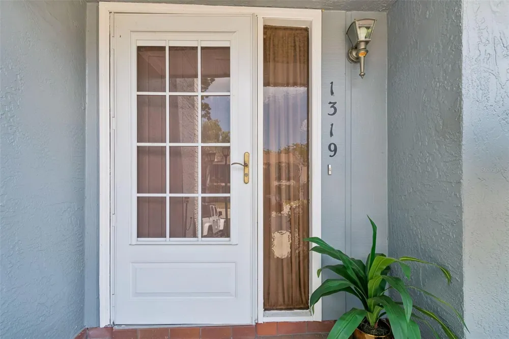 1319 ABBEY CRESCENT LANE Clearwater, FL 33759