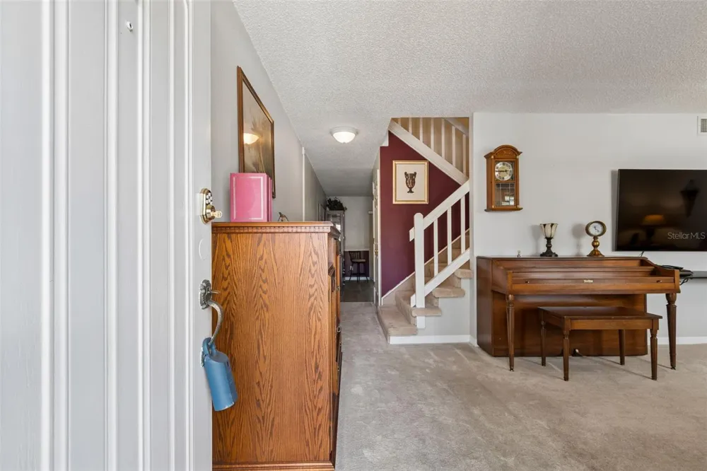 1319 ABBEY CRESCENT LANE Clearwater, FL 33759