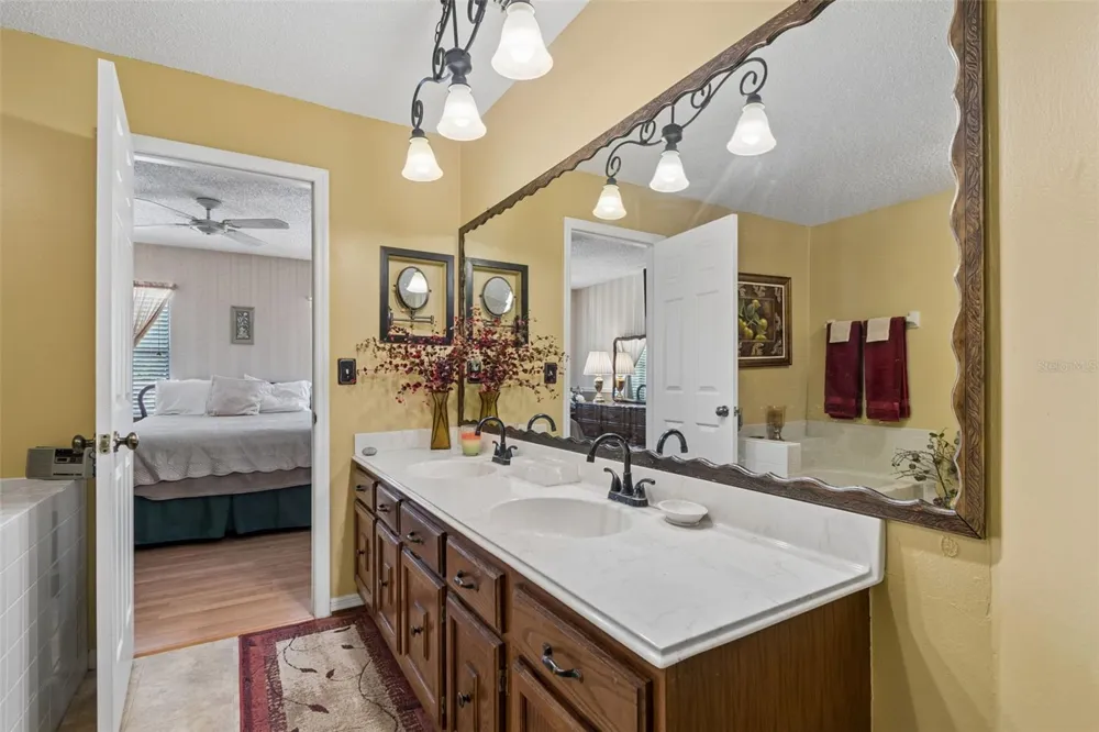 1319 ABBEY CRESCENT LANE Clearwater, FL 33759