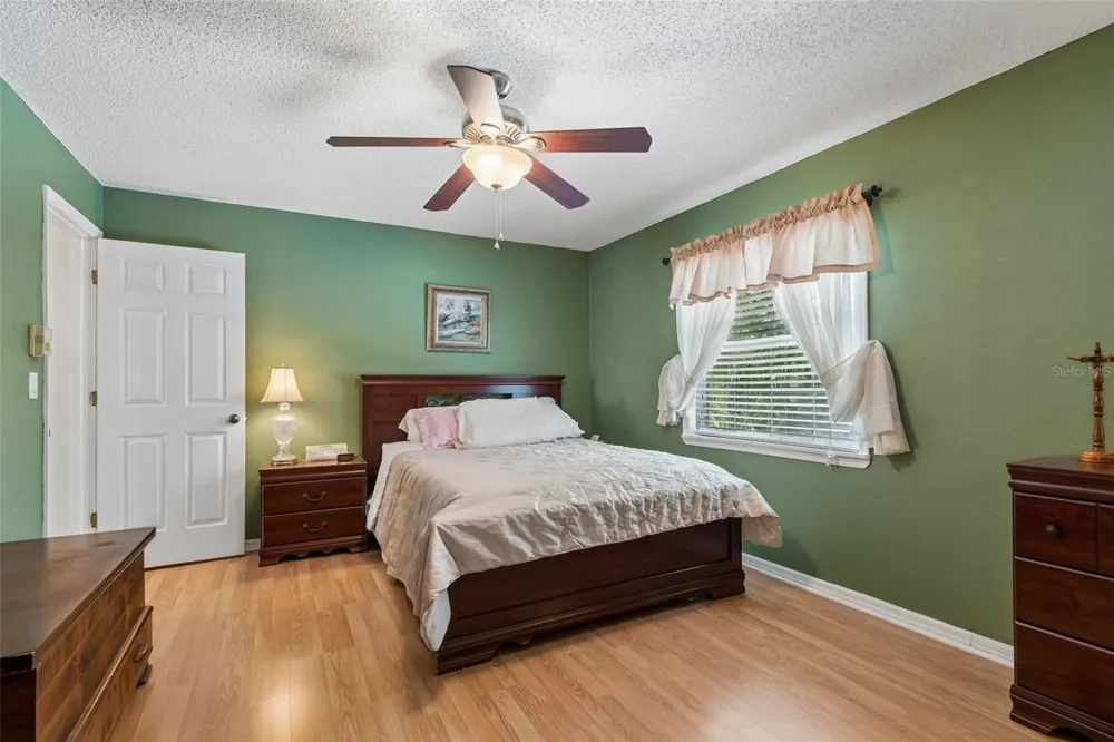 1319 ABBEY CRESCENT LANE Clearwater, FL 33759