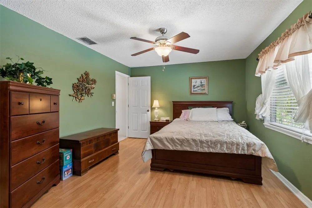 1319 ABBEY CRESCENT LANE Clearwater, FL 33759
