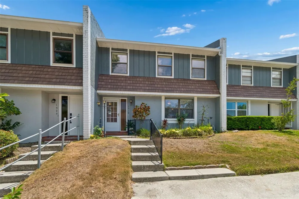 1319 ABBEY CRESCENT LANE Clearwater, FL 33759