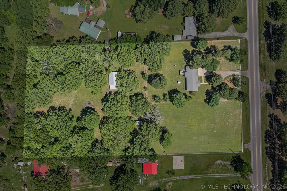 15083 State Highway 82 Tahlequah, OK 74464