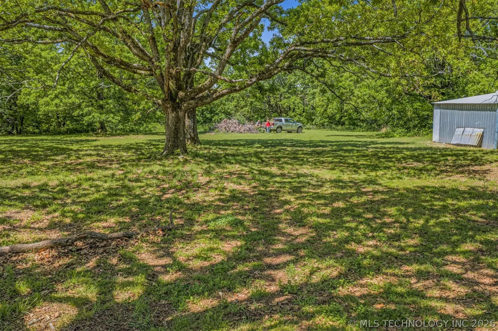 15083 State Highway 82 Tahlequah, OK 74464