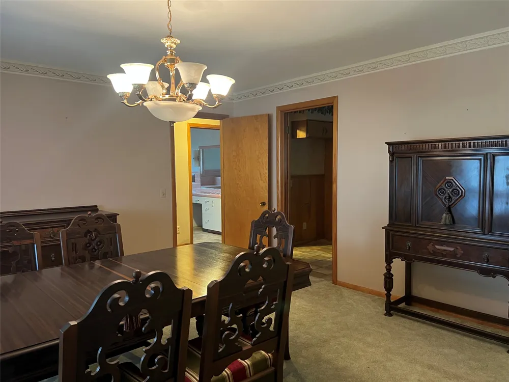 211 S Crockett Henrietta, TX 76365