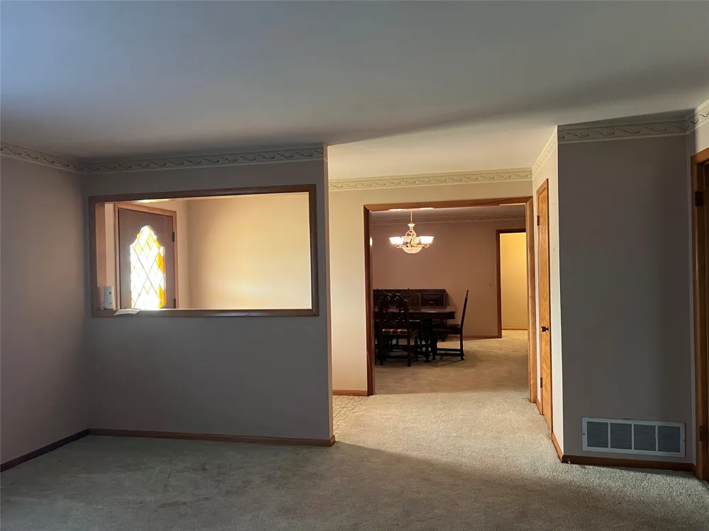 211 S Crockett Henrietta, TX 76365