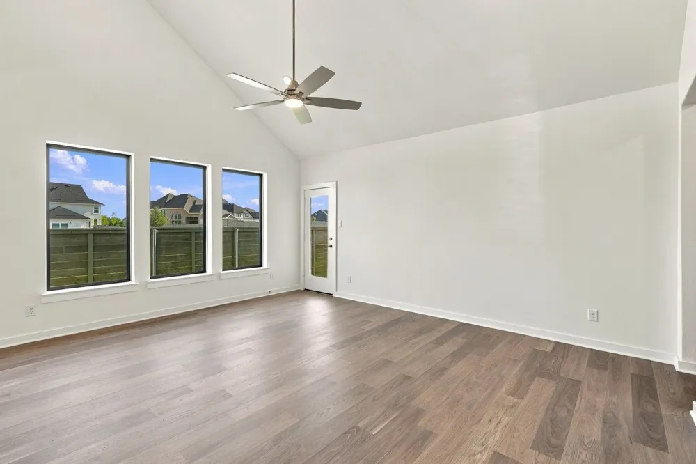 2424 Trailrunner Drive Celina, TX 75009