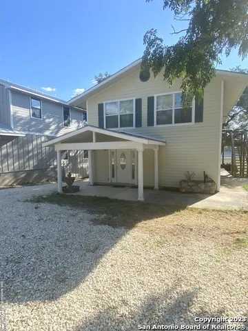 980 Pebble Beach Dr NW Lakehills, TX 78063