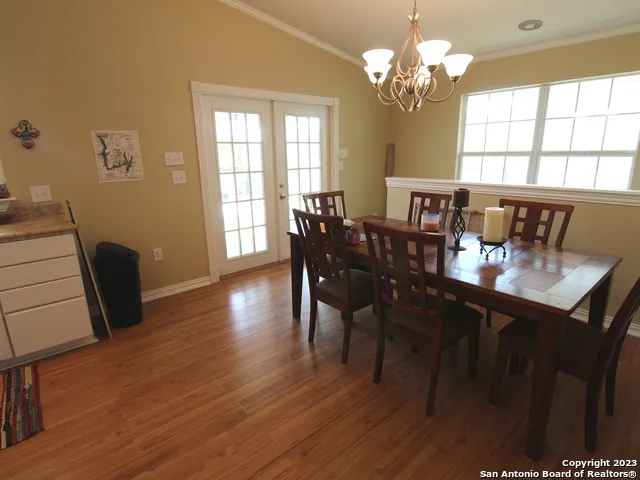 980 Pebble Beach Dr NW Lakehills, TX 78063