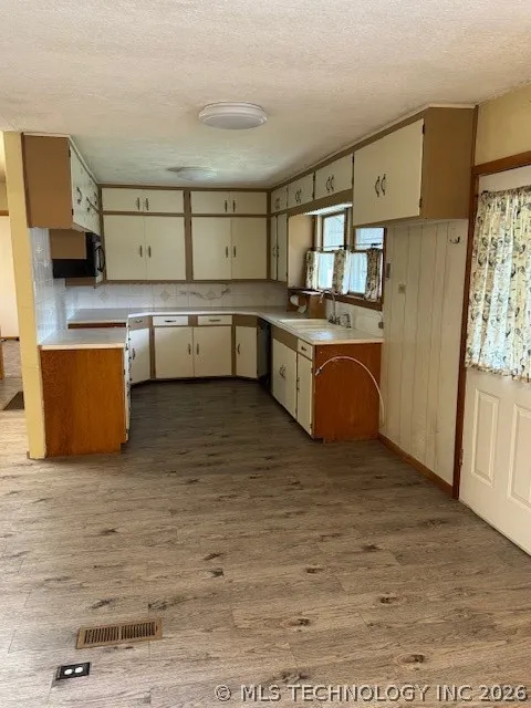 505 S 4th Marlow, OK 73055