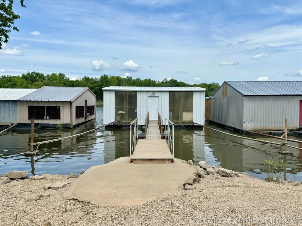 31891 E 695 WAY Wagoner, OK 74467
