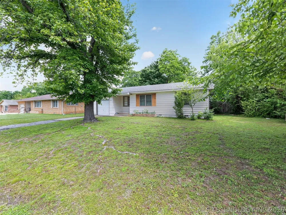 3618 Henrietta Avenue Bartlesville, OK 74006