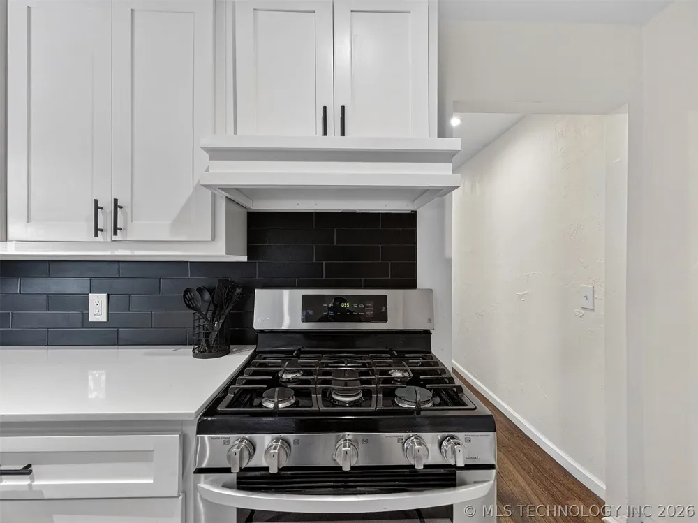 3618 Henrietta Avenue Bartlesville, OK 74006