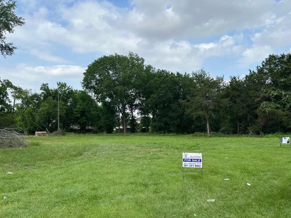 Avenue B Avenue Brookshire, TX 77423