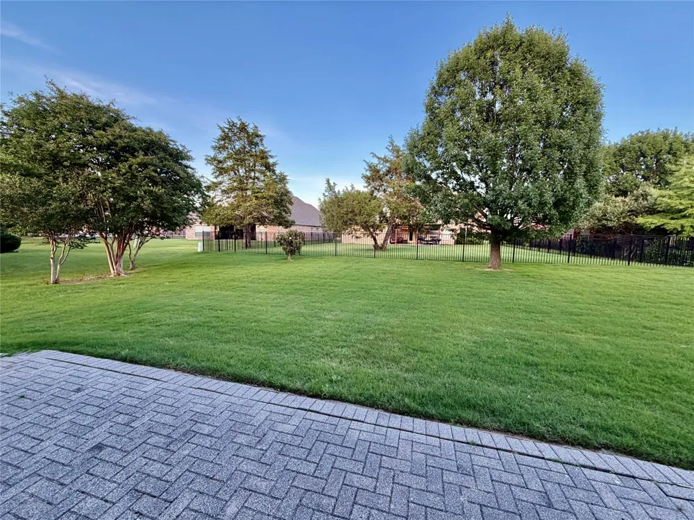 1131 Durango Circle Shady Shores, TX 76208