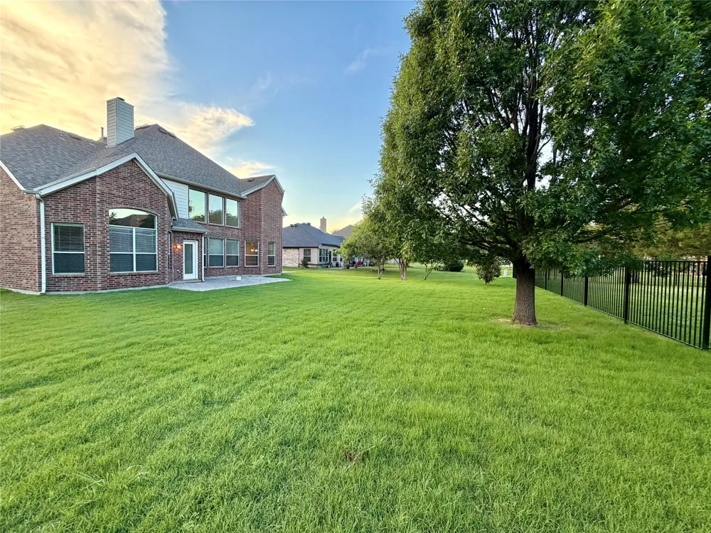 1131 Durango Circle Shady Shores, TX 76208