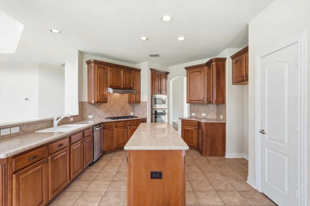 1131 Durango Circle Shady Shores, TX 76208