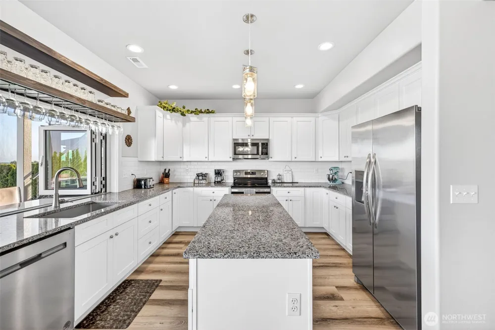 8446 Desert Greens Loop Othello, WA 99344