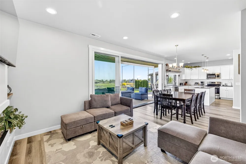 8446 Desert Greens Loop Othello, WA 99344