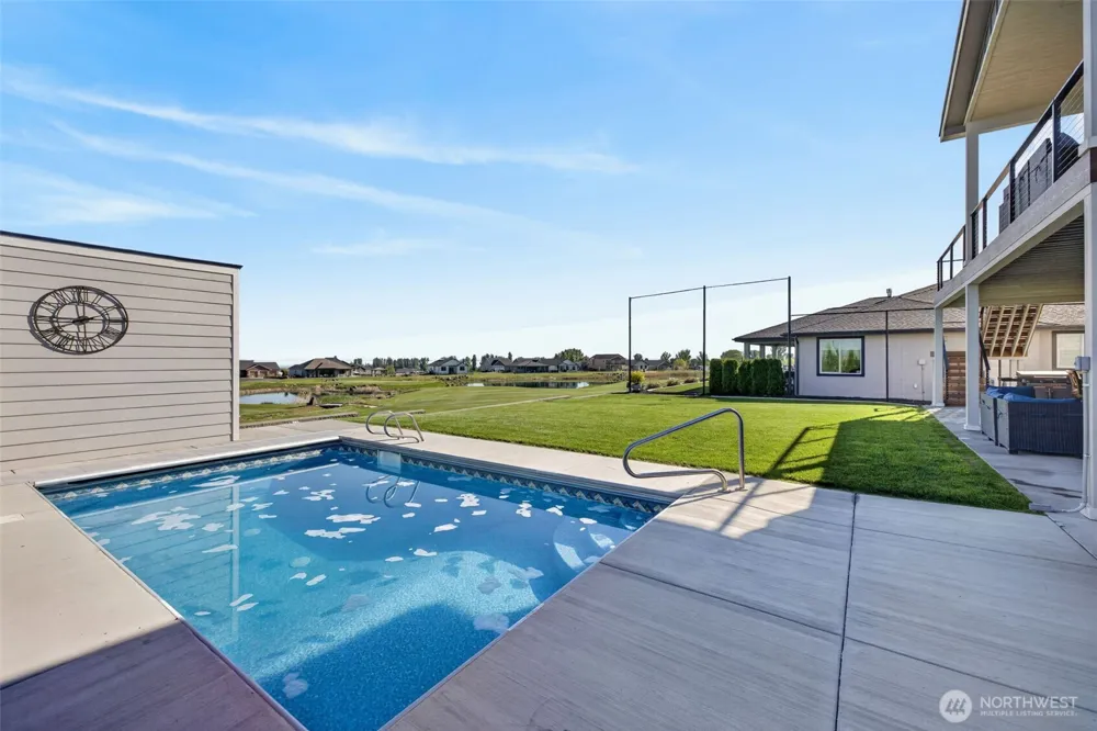 8446 Desert Greens Loop Othello, WA 99344