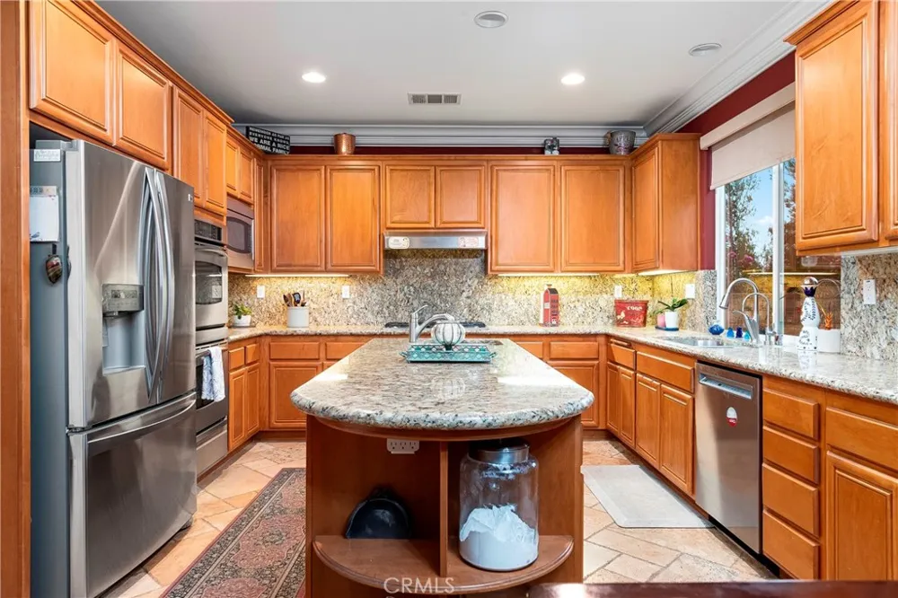 29161 Harmony Way Saugus, CA 91390