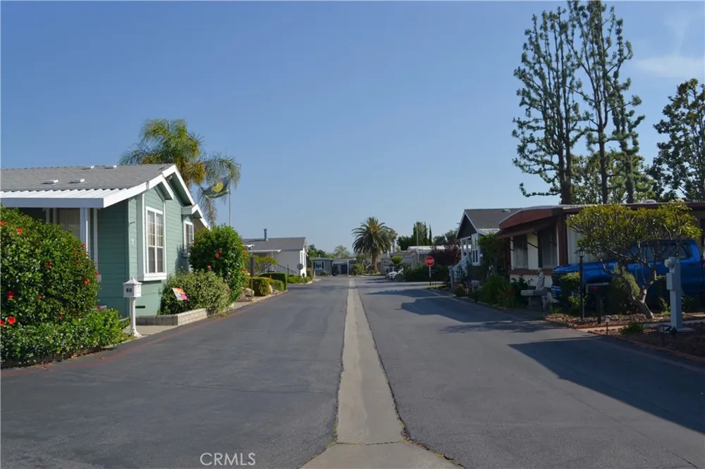 1630 S Barranca Avenue #102 Glendora, CA 91740