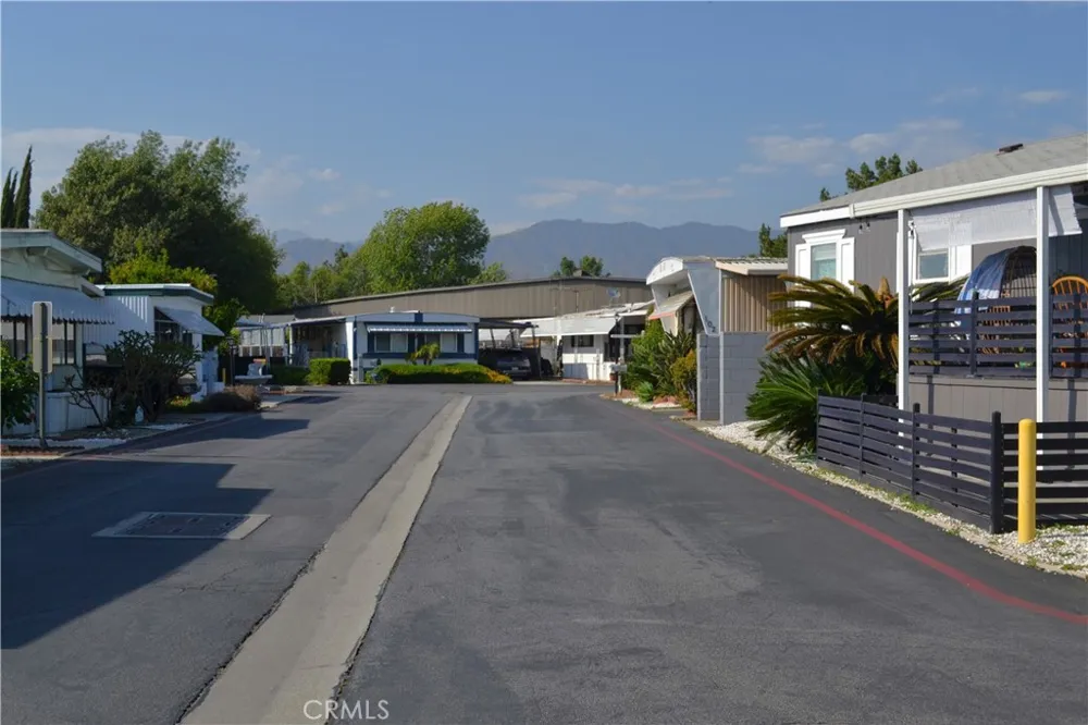1630 S Barranca Avenue #102 Glendora, CA 91740