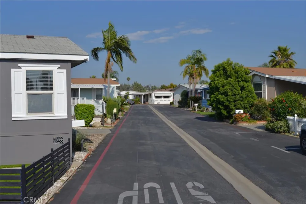 1630 S Barranca Avenue #102 Glendora, CA 91740