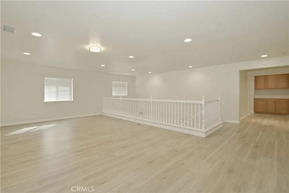 6710 Black Hawk Road Eastvale, CA 92880